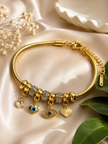 Sadeè Golden Charms Armband ✨